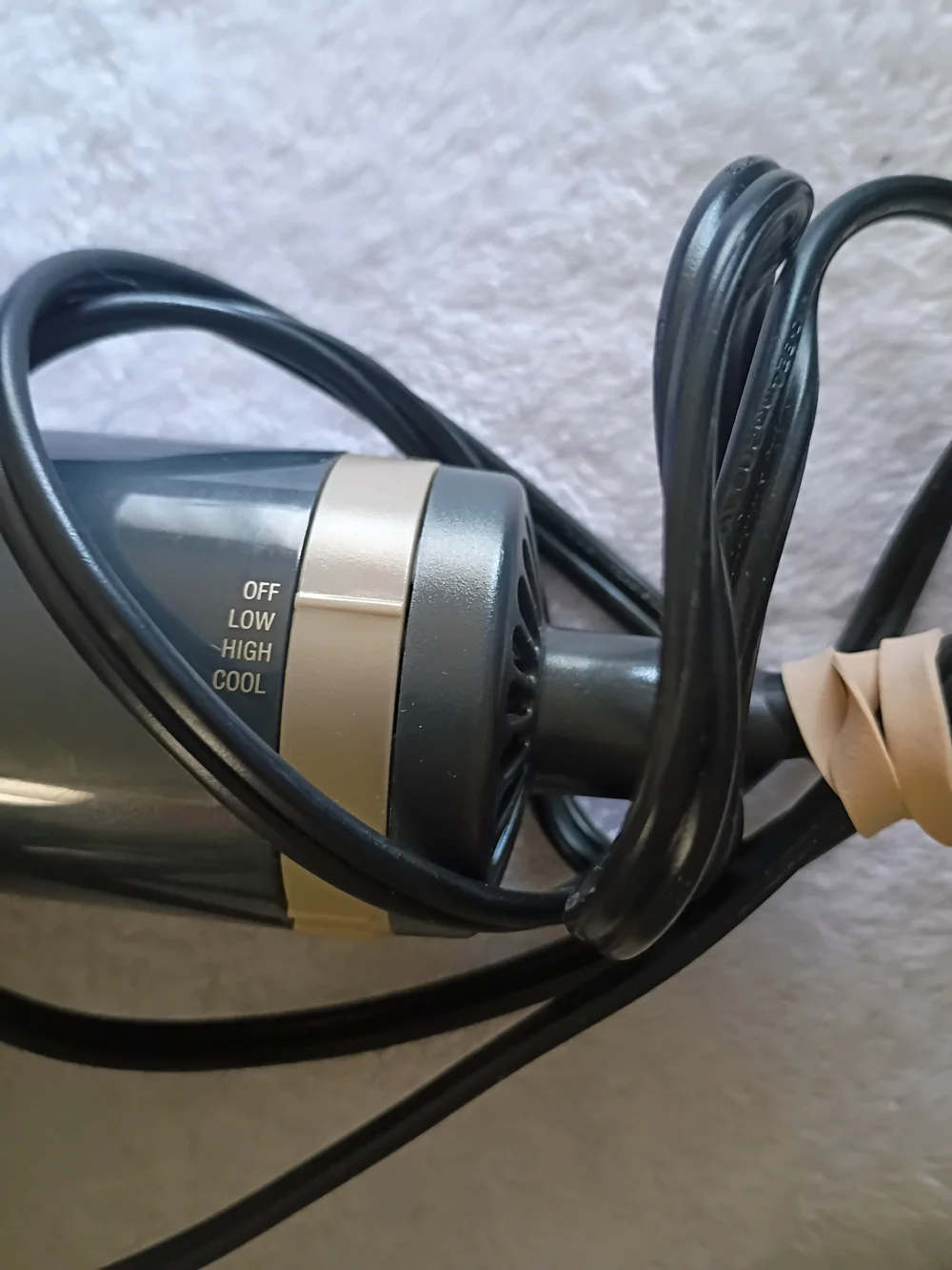 InfinitiPRO Conair Rotating Hot Air Brush - Charcoal & Silver